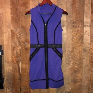 Bebe small purple dress with zippers